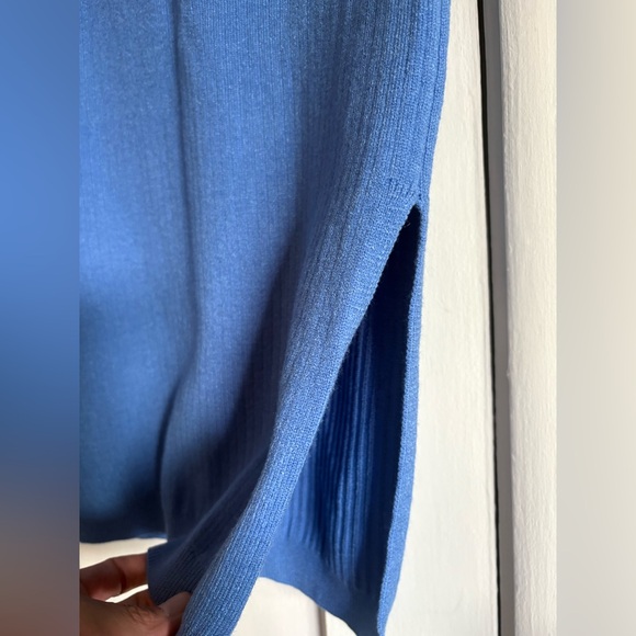 Elegant Blue Women's Skirt - Picture 4 of 5